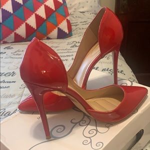 Light red pumps